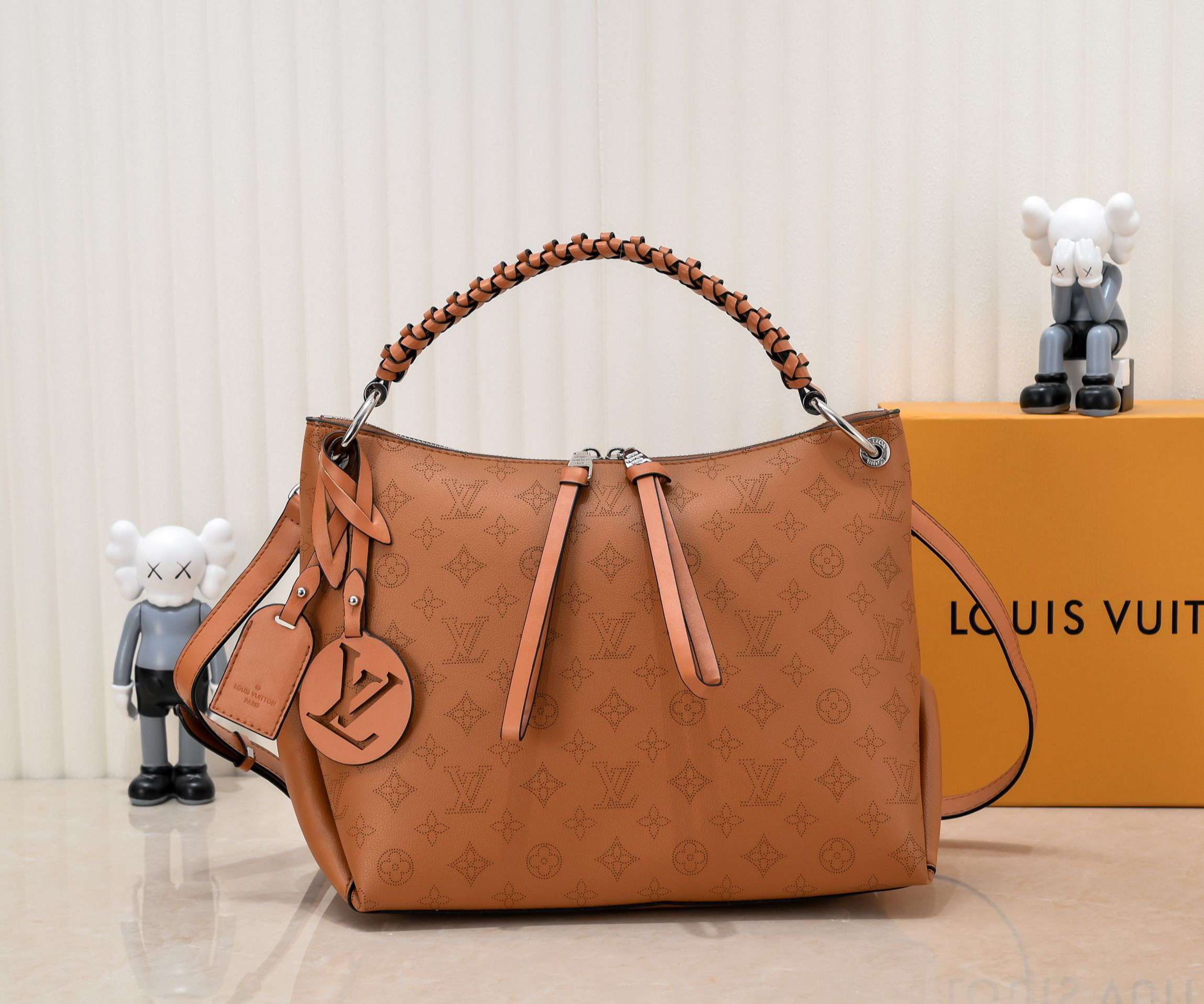 New Fashion L*V Handbag 1025 QA