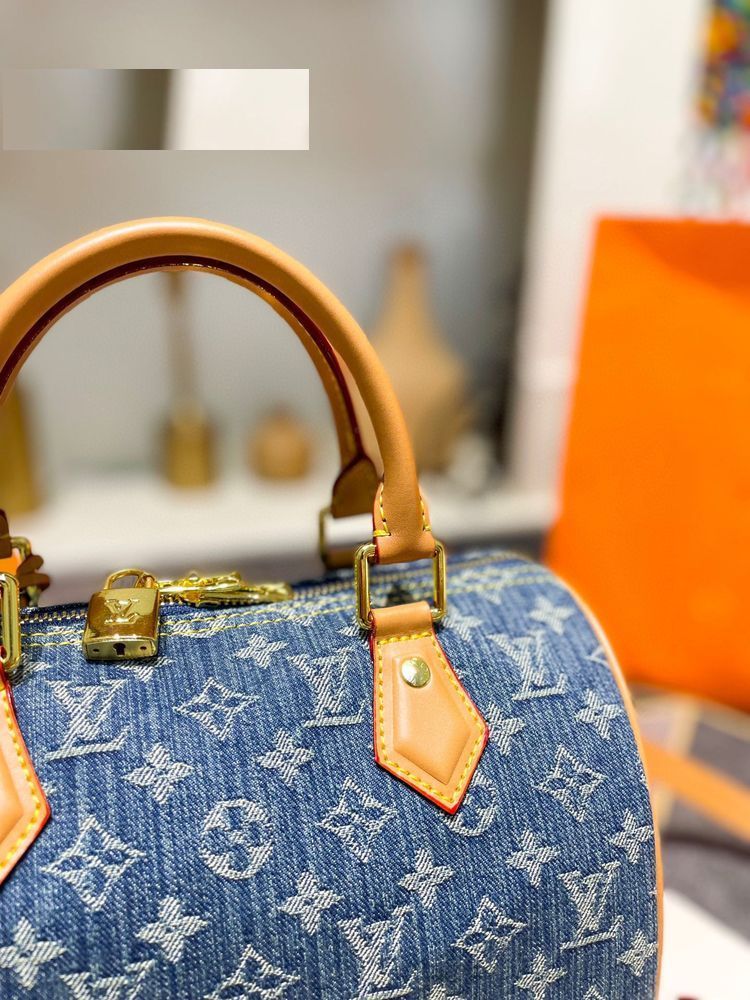 Modern Luxury Daily Bag L4576 FSC Modern Luxury Daily Bag L4576 FSC