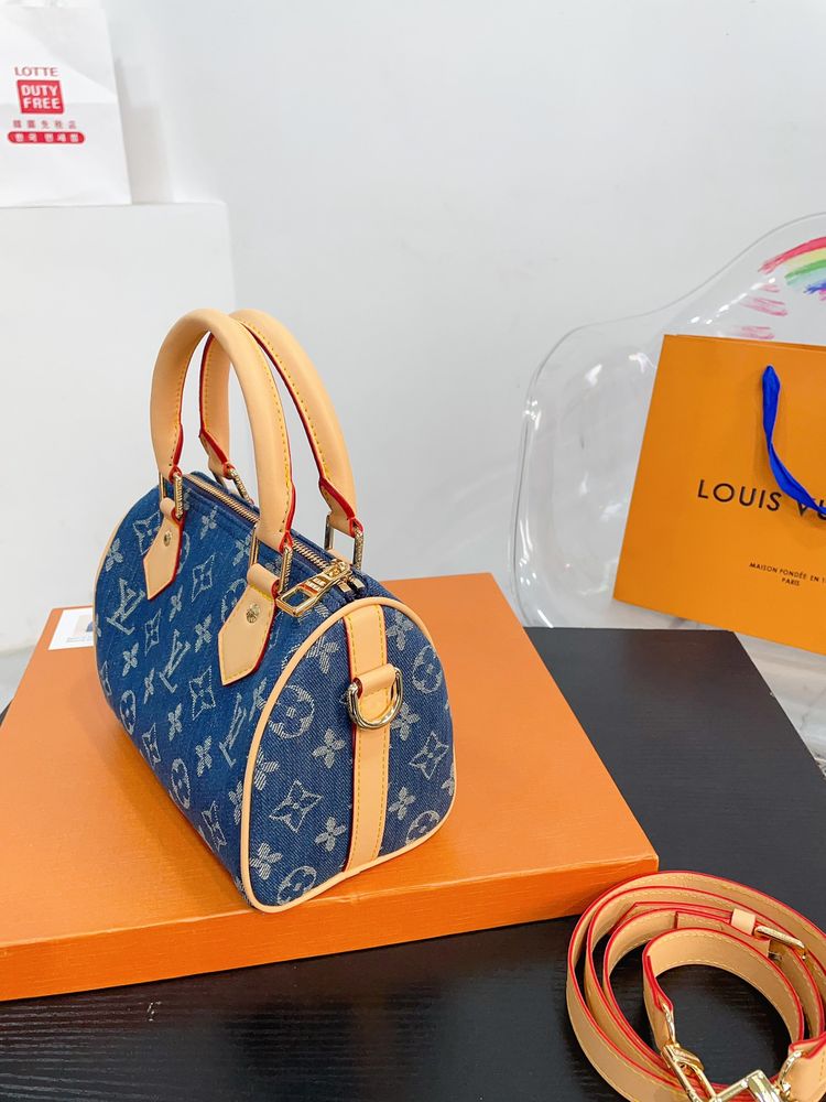 Modern Luxury Daily Bag L4892 FSC Modern Luxury Daily Bag L4892 FSC