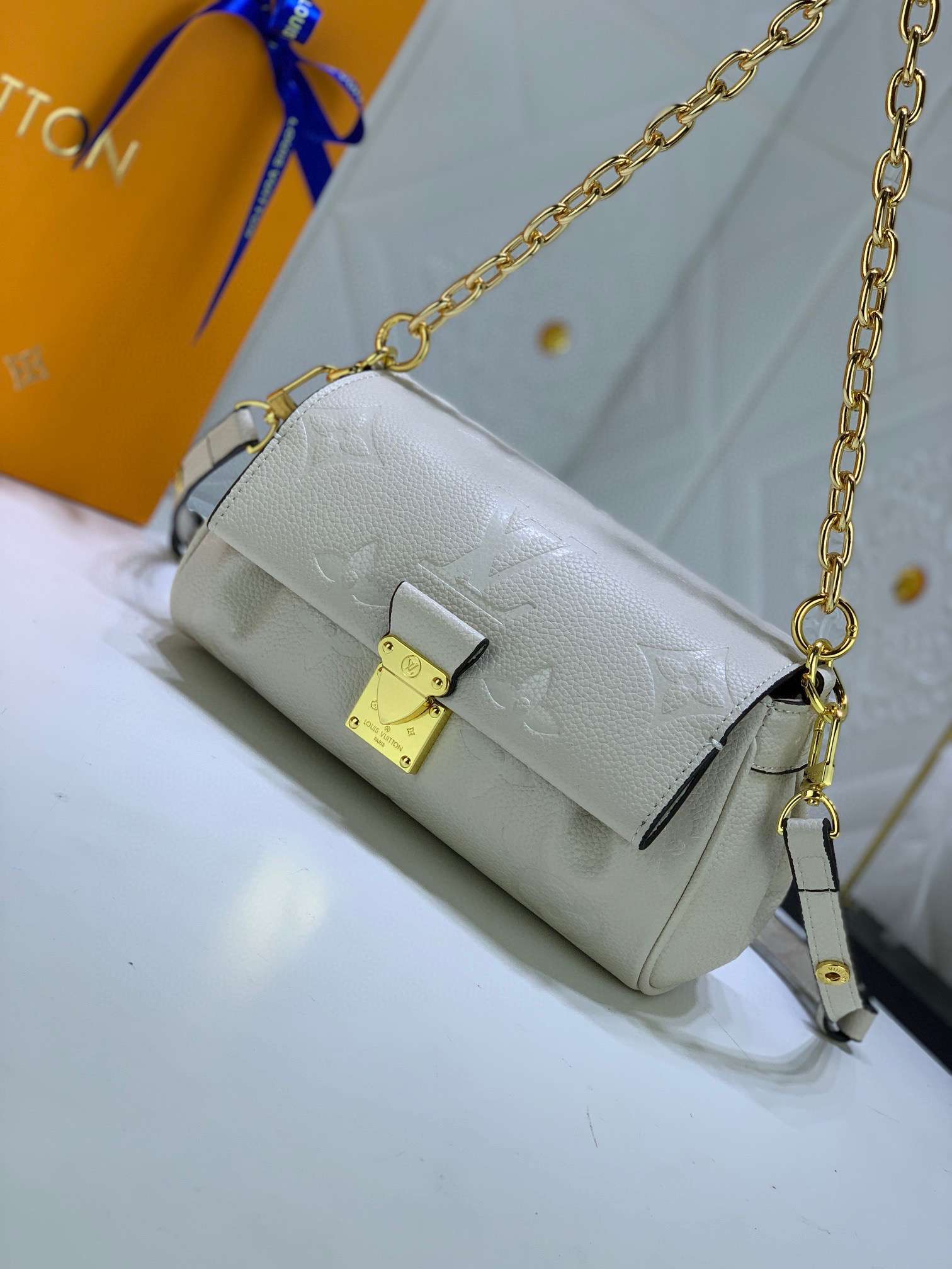 New Fashion L*V Handbag 1047 QA New Fashion L*V Handbag 1047 QA