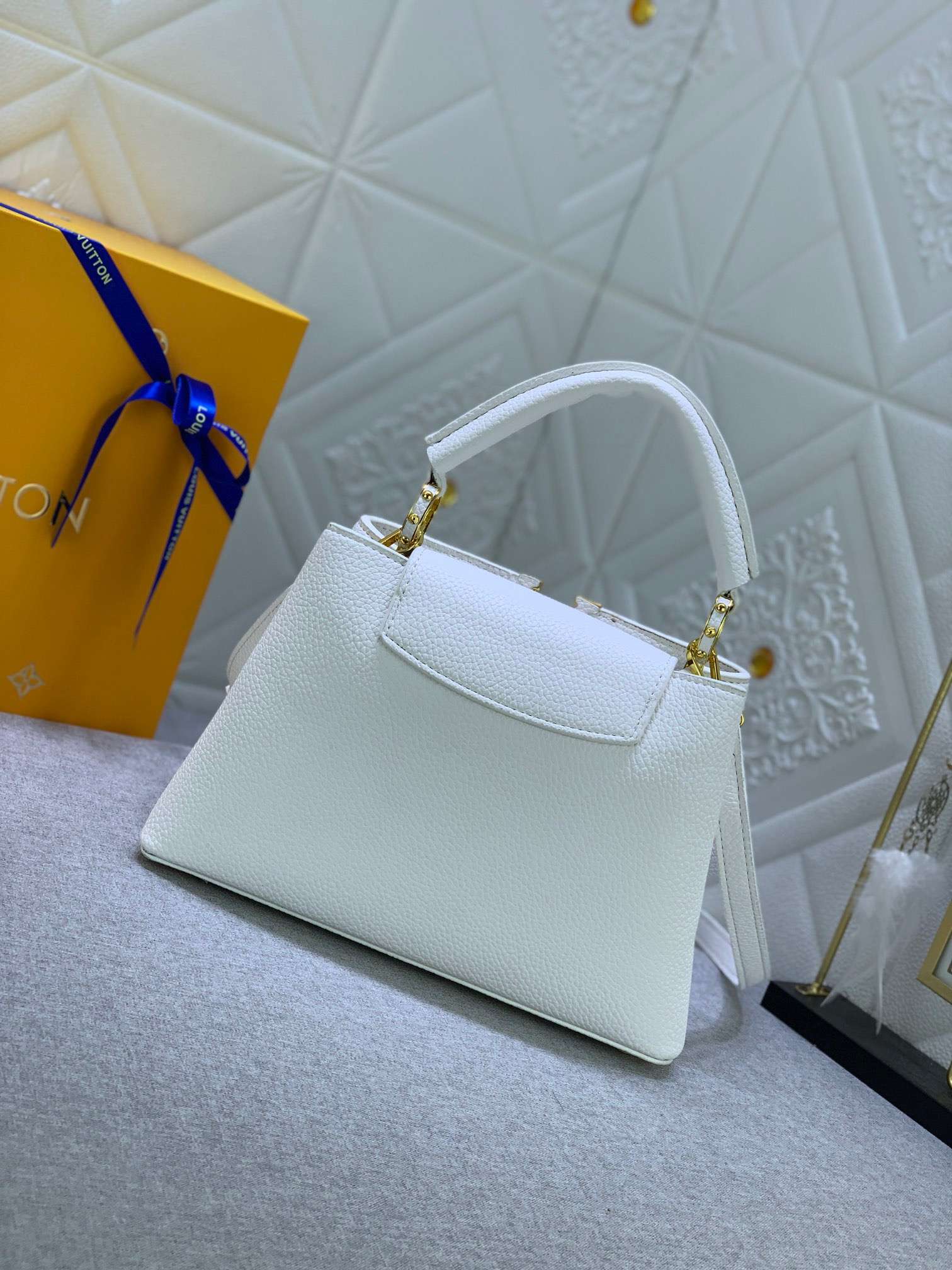 New Fashion L*V Handbag 997 QA