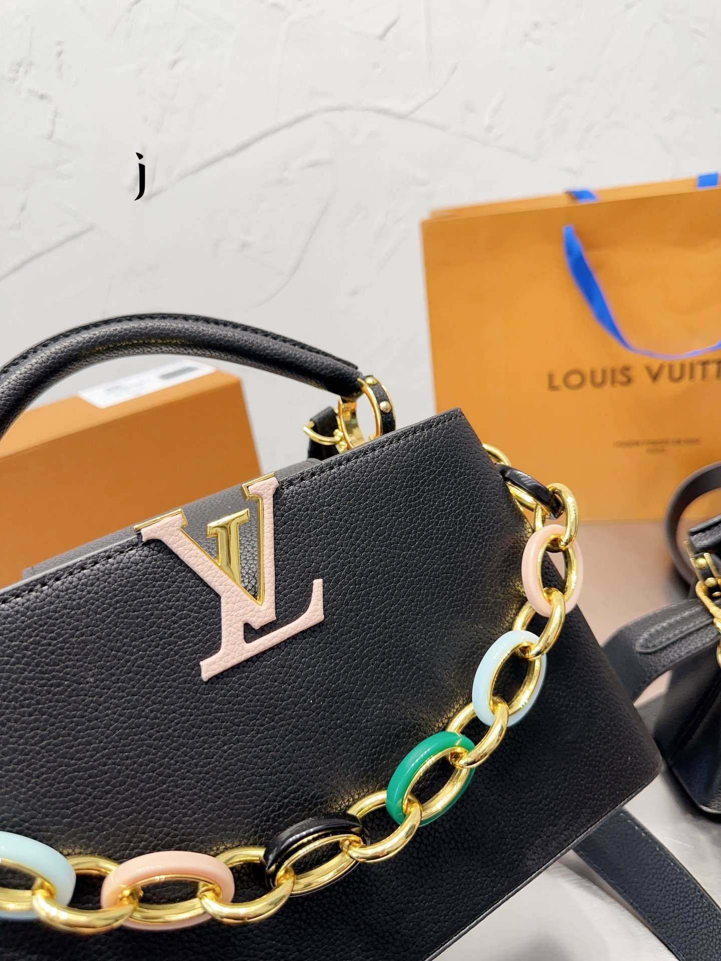 Modern Luxury Daily Bag L4464 FSC Modern Luxury Daily Bag L4464 FSC