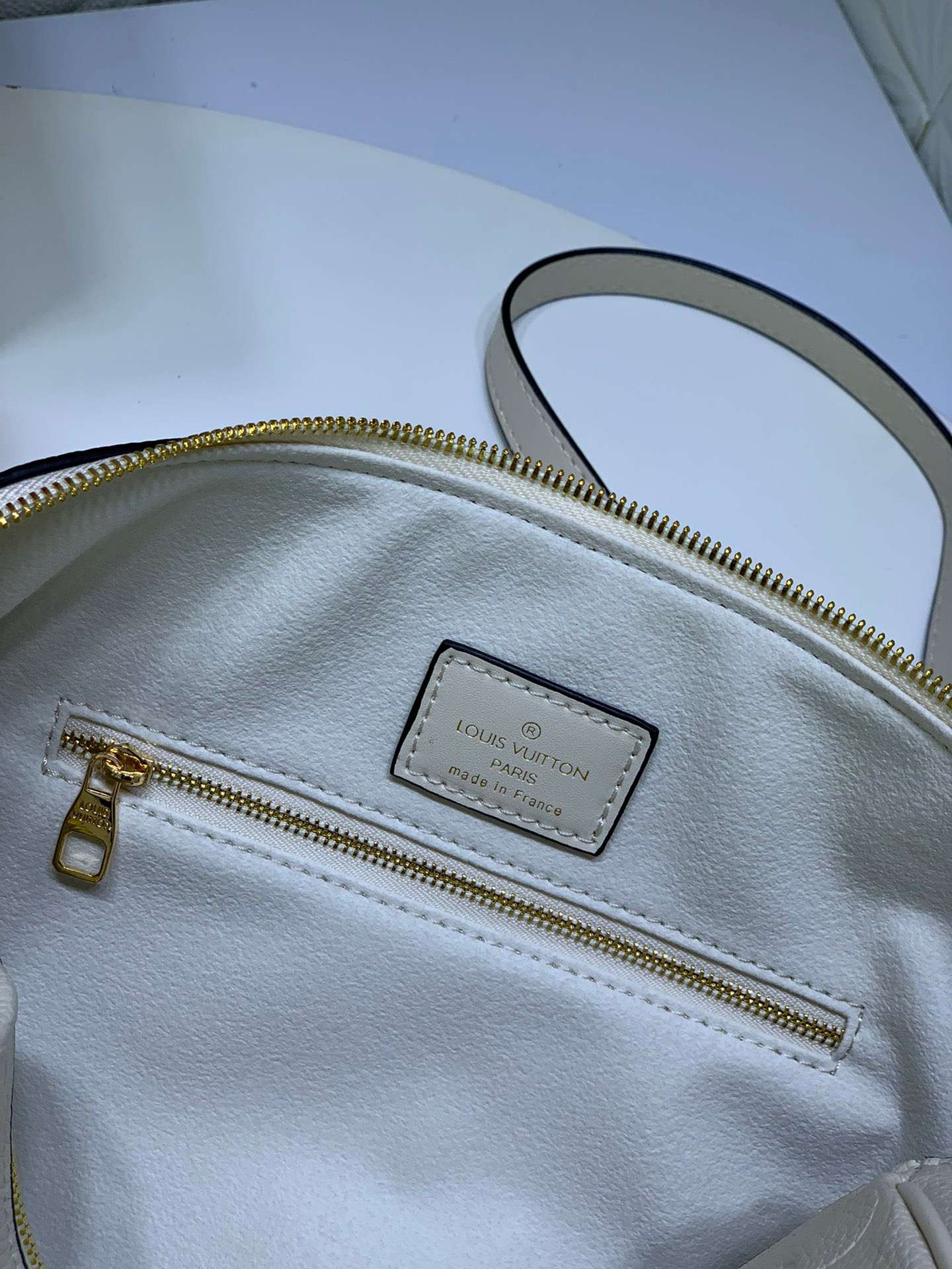 New Fashion L*V Handbag 1137 QA