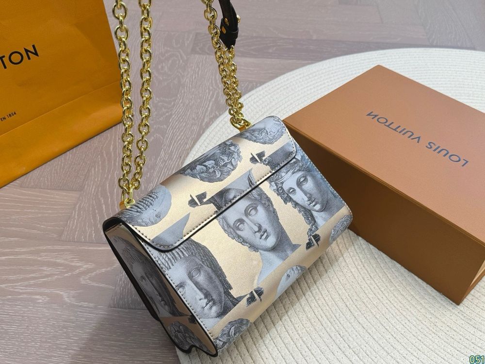 New Fashion LV Handbag L1167 QA