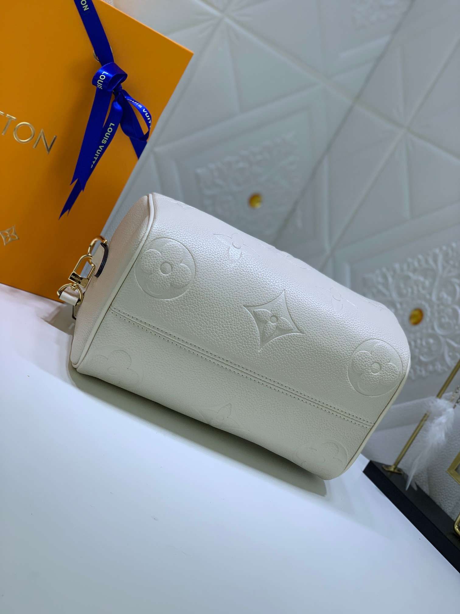 New Fashion L*V Handbag 1137 QA