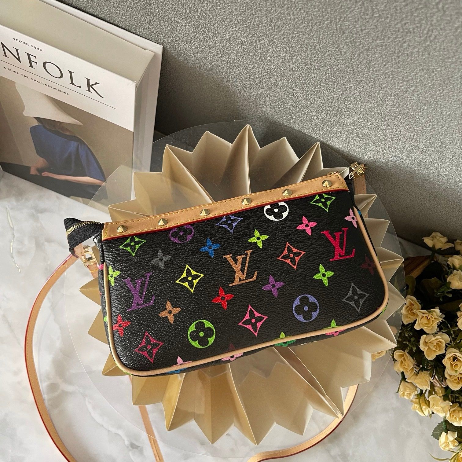 New Fashion L*V Handbag 1368 QA
