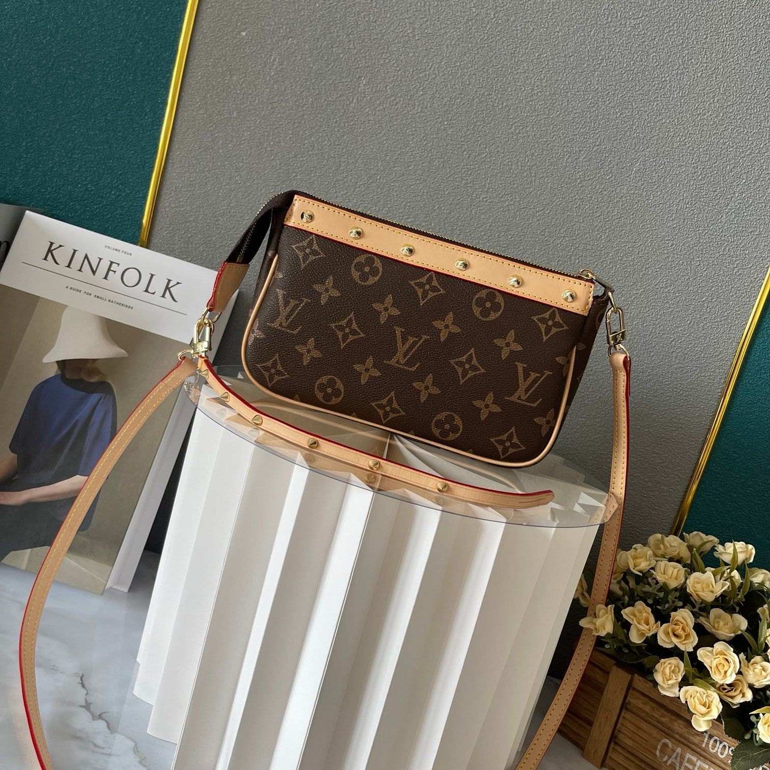 New Fashion L*V Handbag 1368 QA