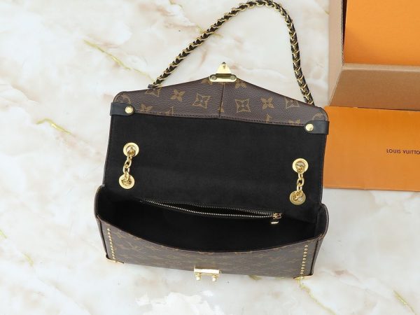 New Fashion L*V Handbag 1572 QA