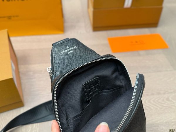 New Fashion LV Handbag L1361 QA