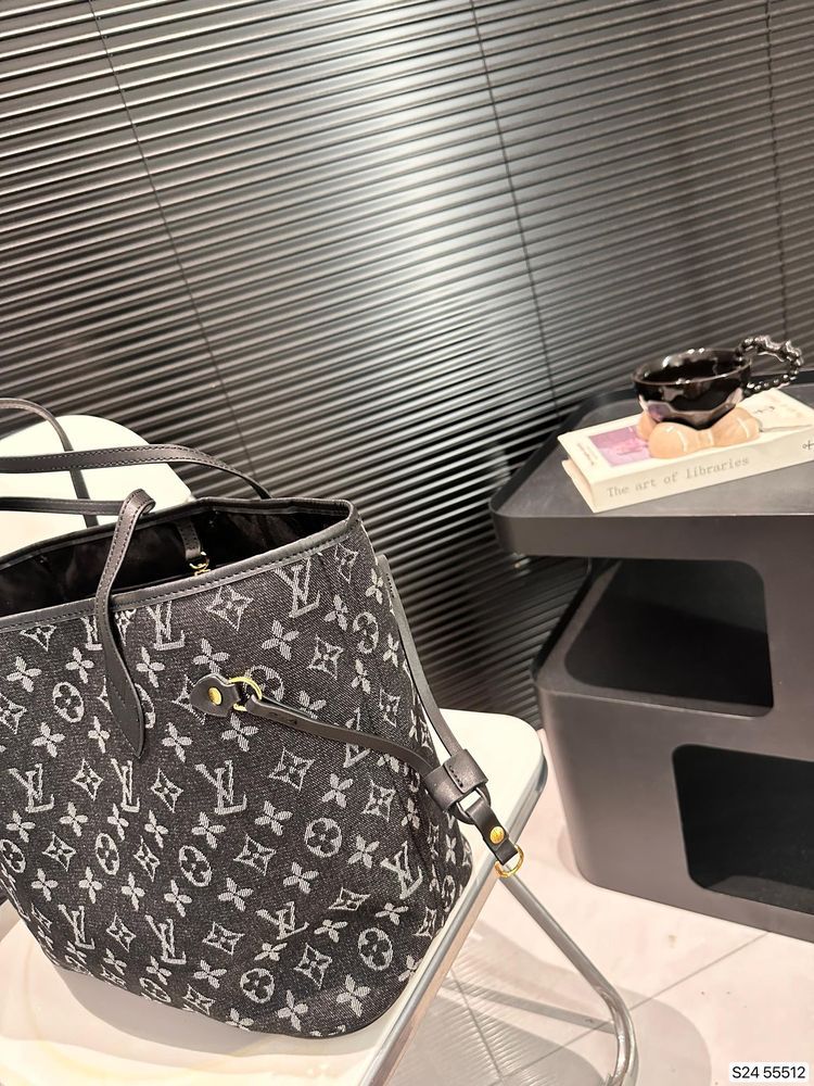 Modern Luxury Daily Bag L4984 FSC Modern Luxury Daily Bag L4984 FSC