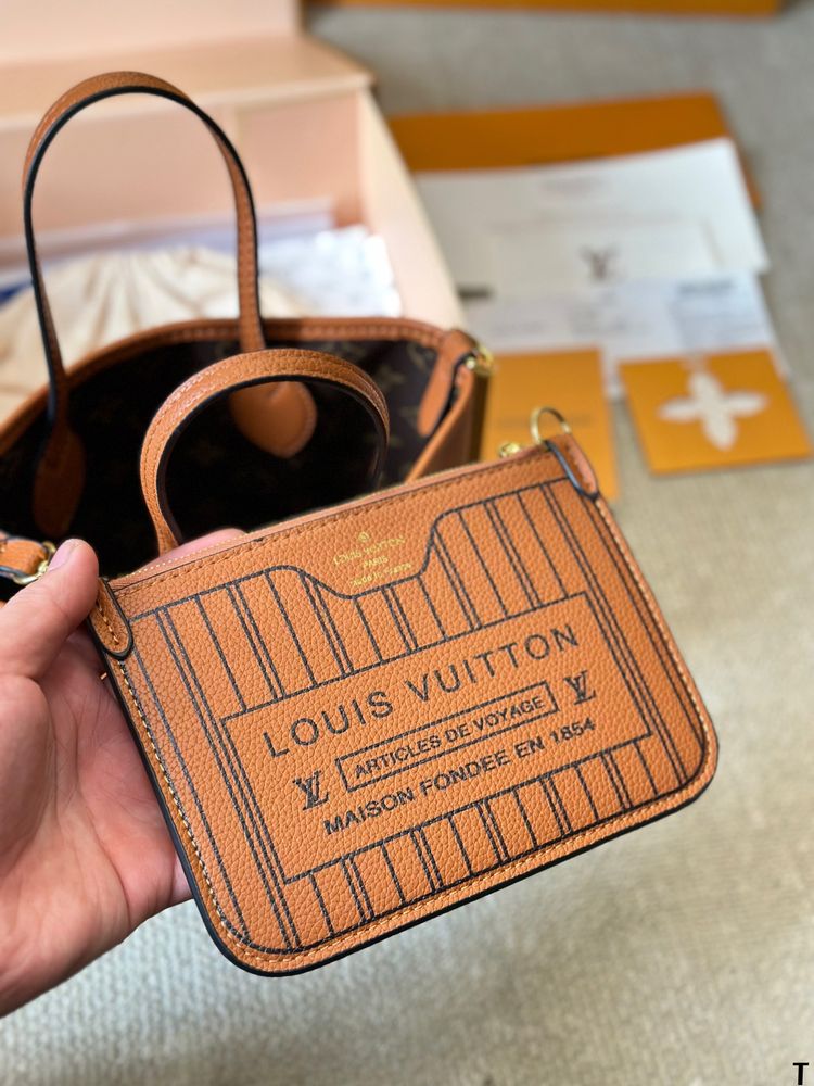 Modern Luxury Daily Bag L4986 FSC Modern Luxury Daily Bag L4986 FSC