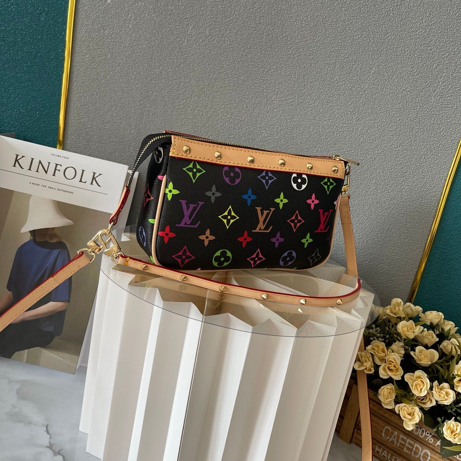 New Fashion L*V Handbag 1368 QA