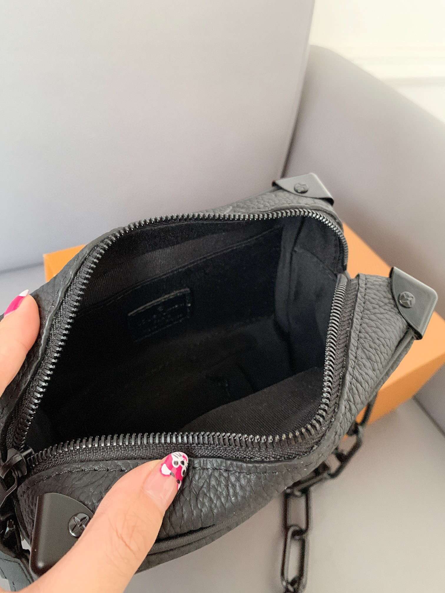 Modern Luxury Daily Bag L3522 FSC