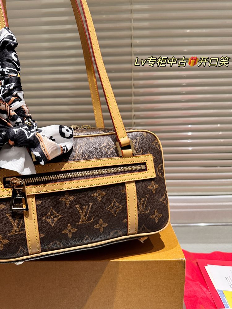 Modern Luxury Daily Bag L4840 FSC Modern Luxury Daily Bag L4840 FSC