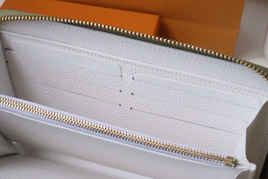 New Fashion L*V Handbag 1217 QA