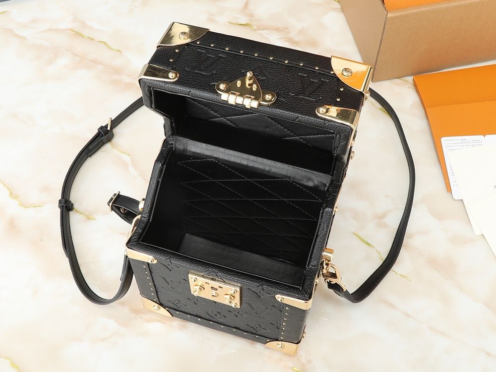 New Fashion L*V Handbag 1477 QA