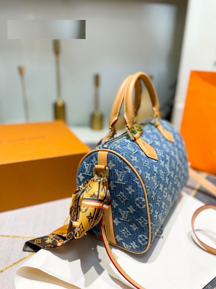 Modern Luxury Daily Bag L4576 FSC Modern Luxury Daily Bag L4576 FSC