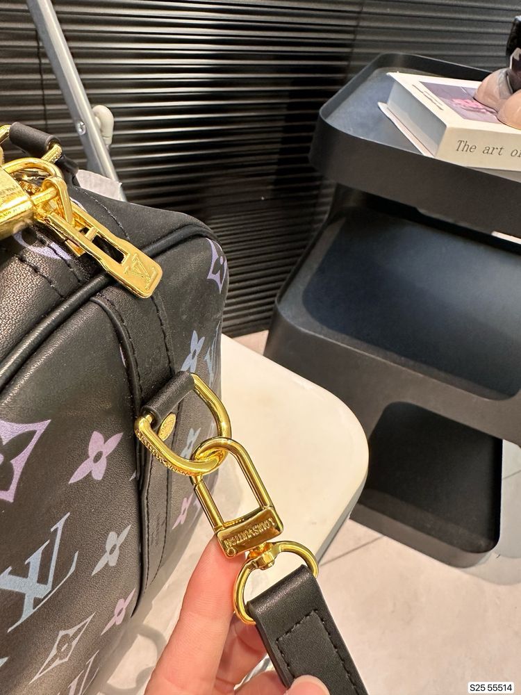 New Fashion LV Handbag L1126 QA