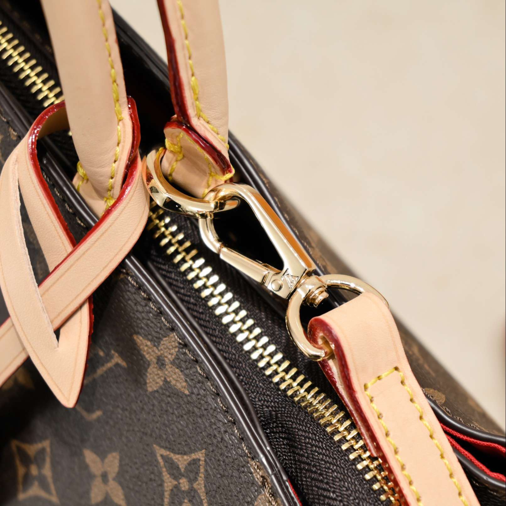 New Fashion L*V Handbag 1145 QA