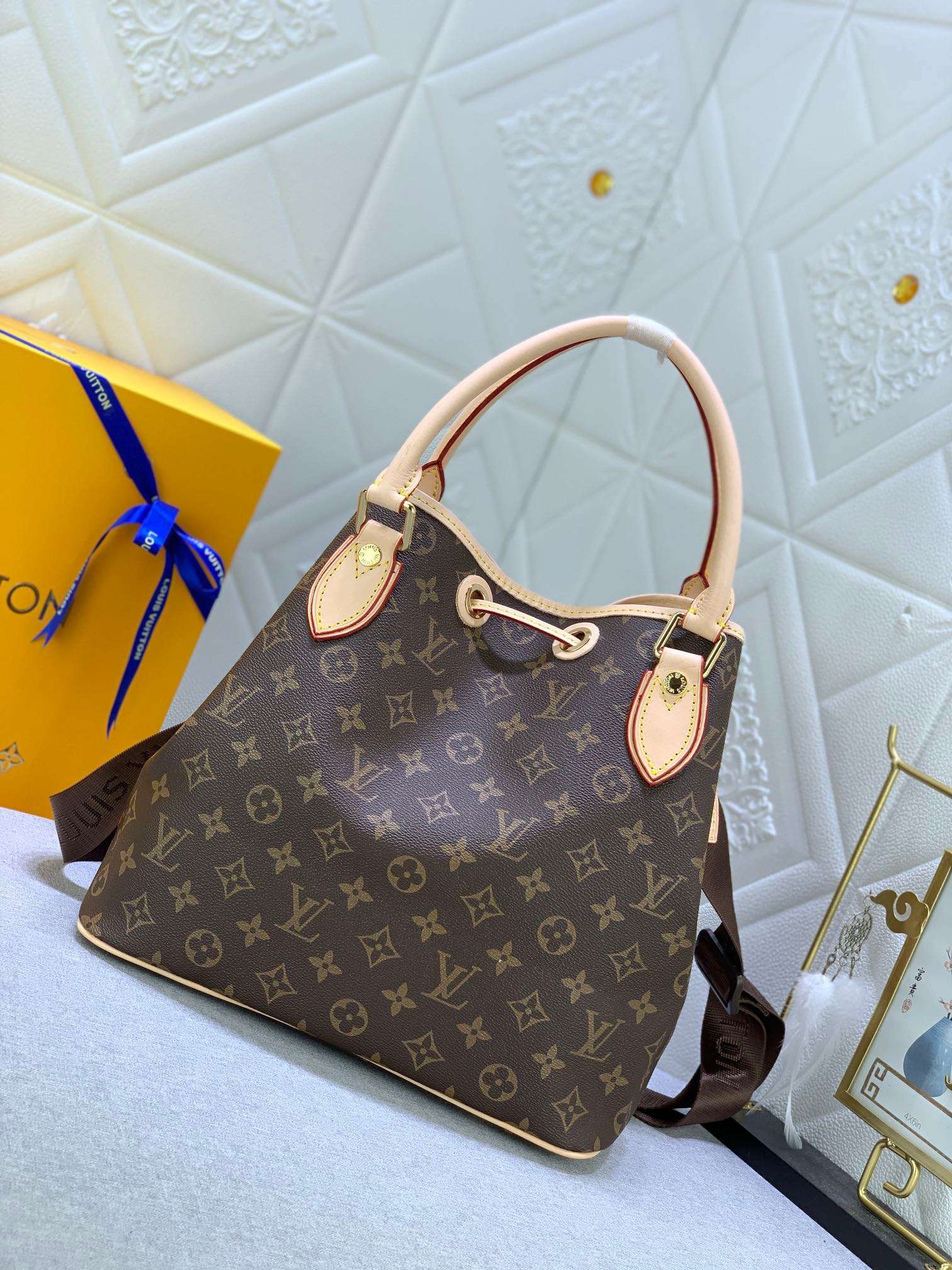 New Fashion L*V Handbag 931 QA