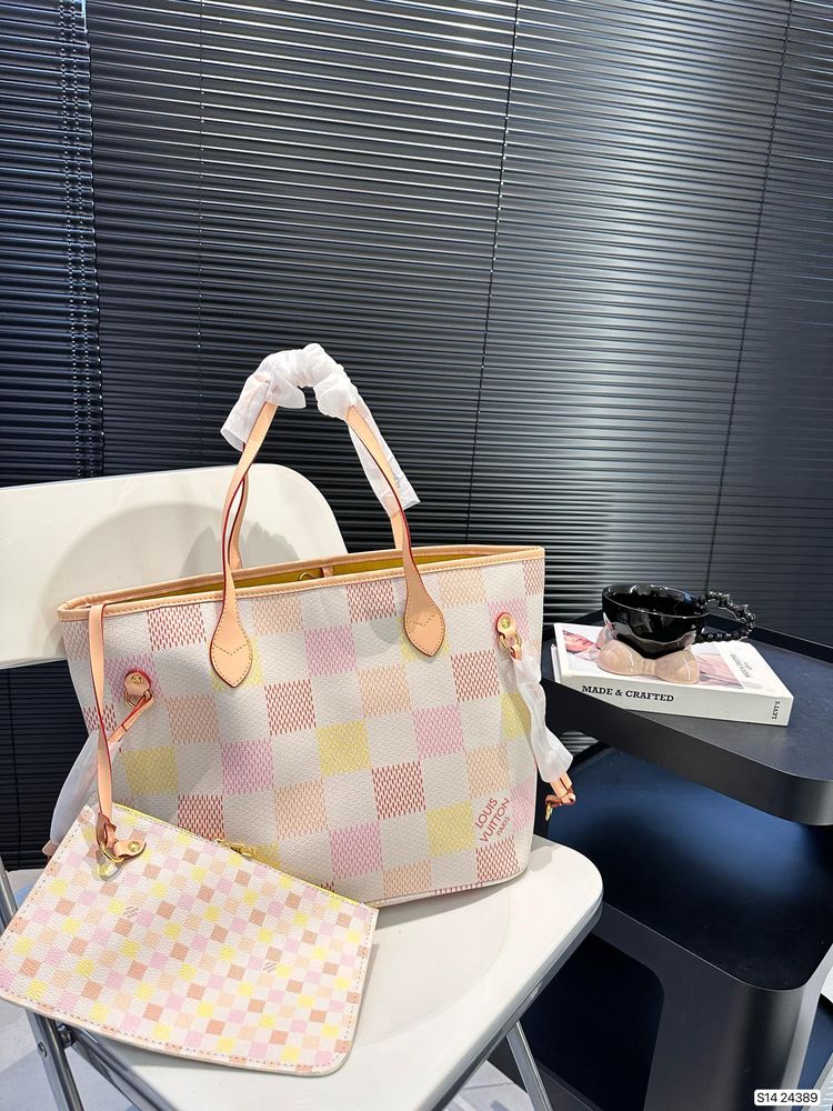 Modern Luxury Daily Bag L4885 FSC Modern Luxury Daily Bag L4885 FSC