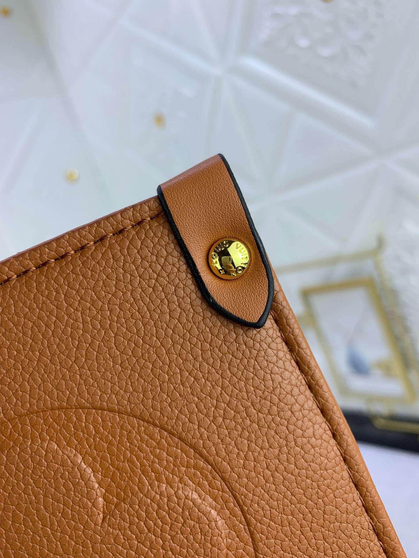 New Fashion L*V Handbag 1061 QA