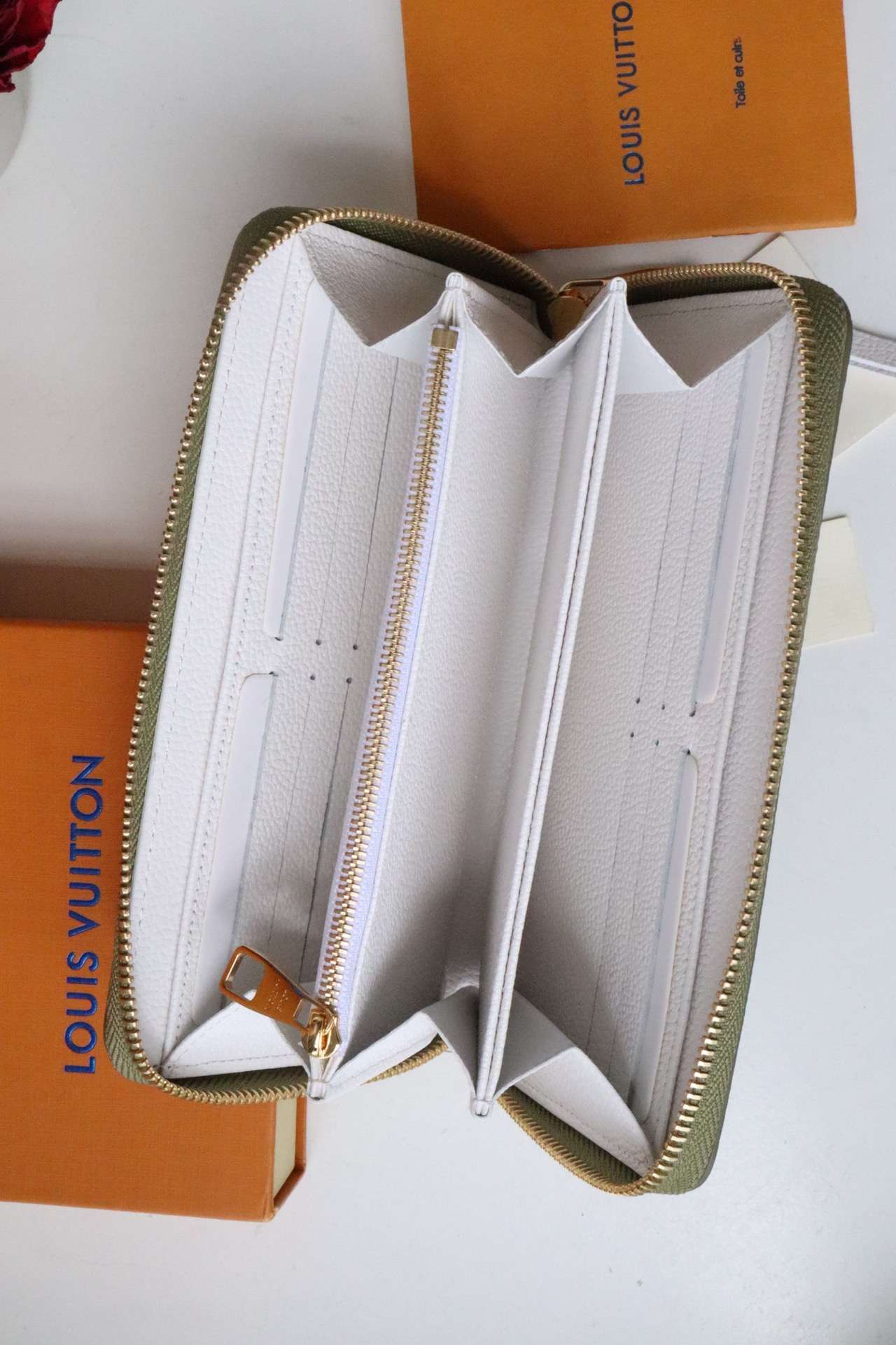 New Fashion L*V Handbag 1217 QA