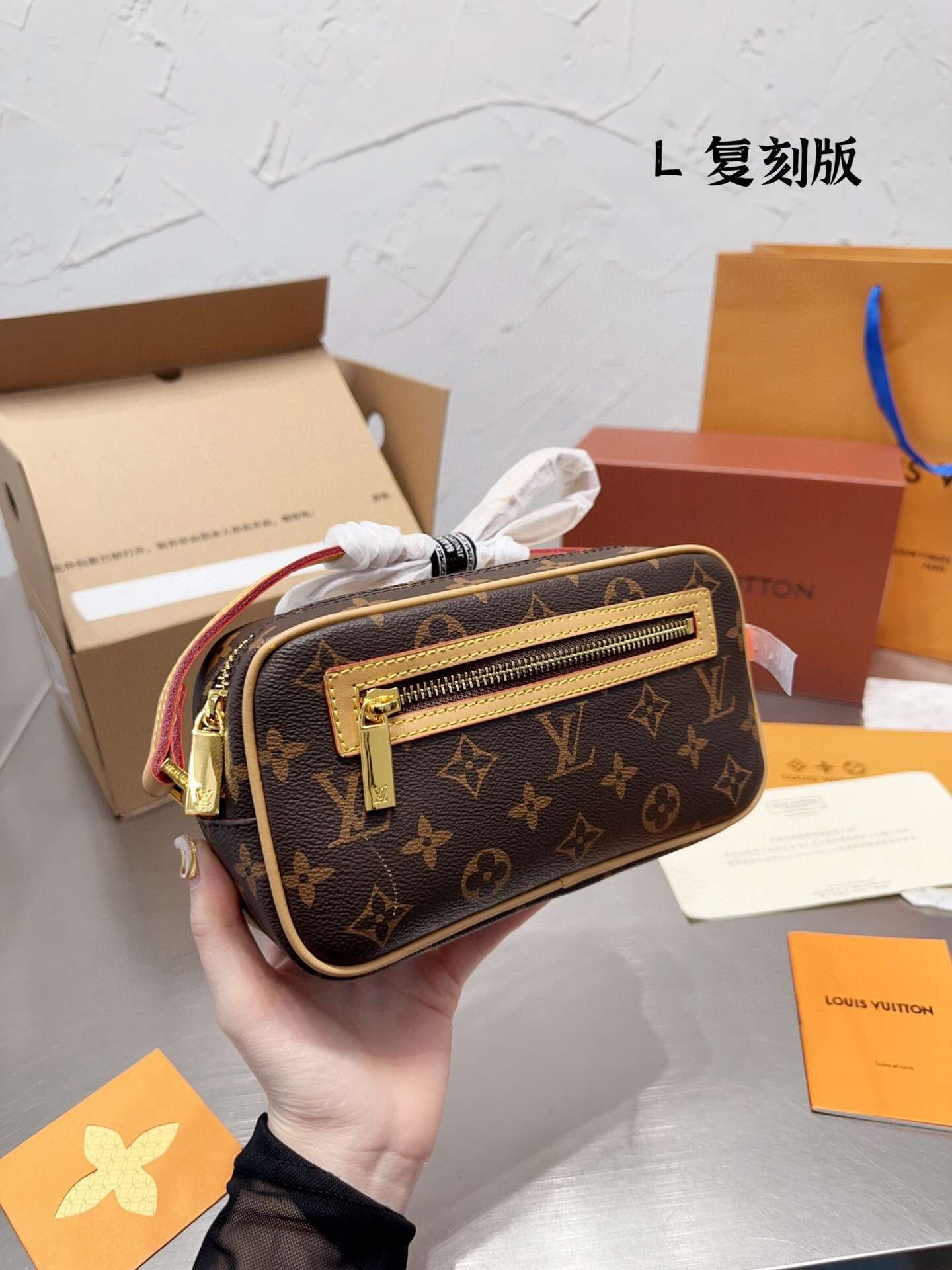 Modern Luxury Daily Bag L4199 FSC Modern Luxury Daily Bag L4199 FSC