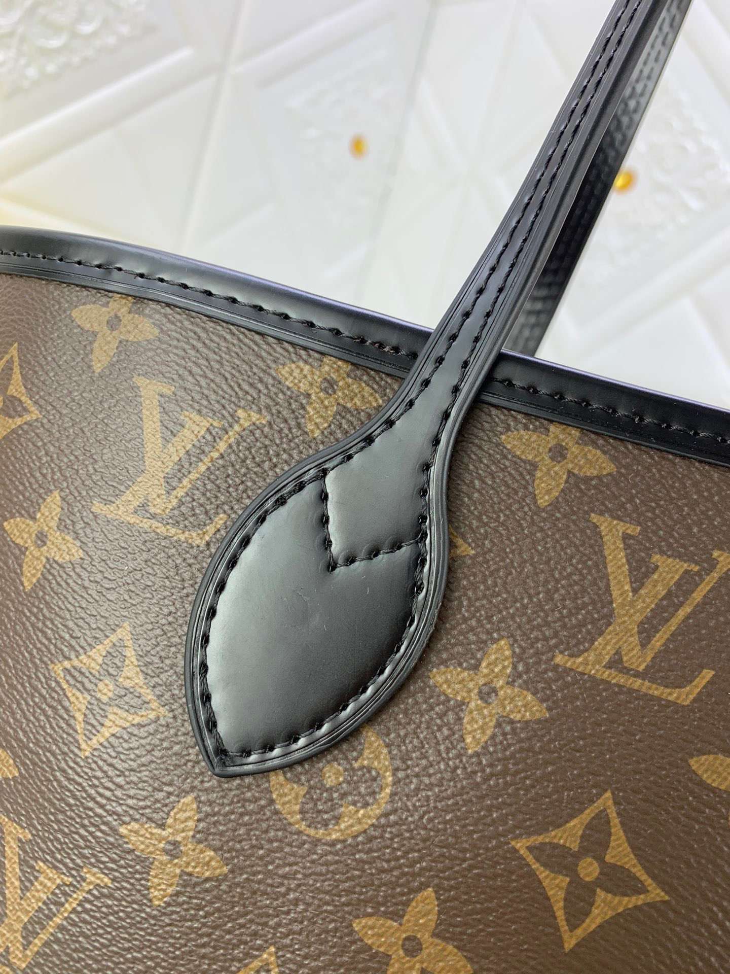 New Fashion L*V Handbag 1124 QA