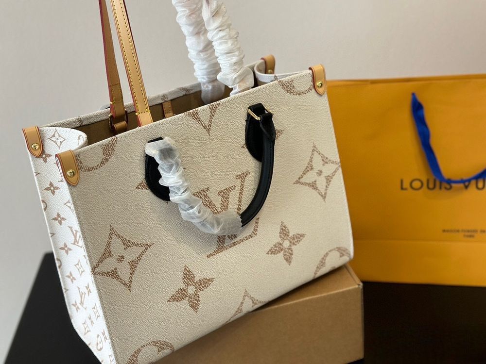 Modern Luxury Daily Bag L4876 FSC Modern Luxury Daily Bag L4876 FSC