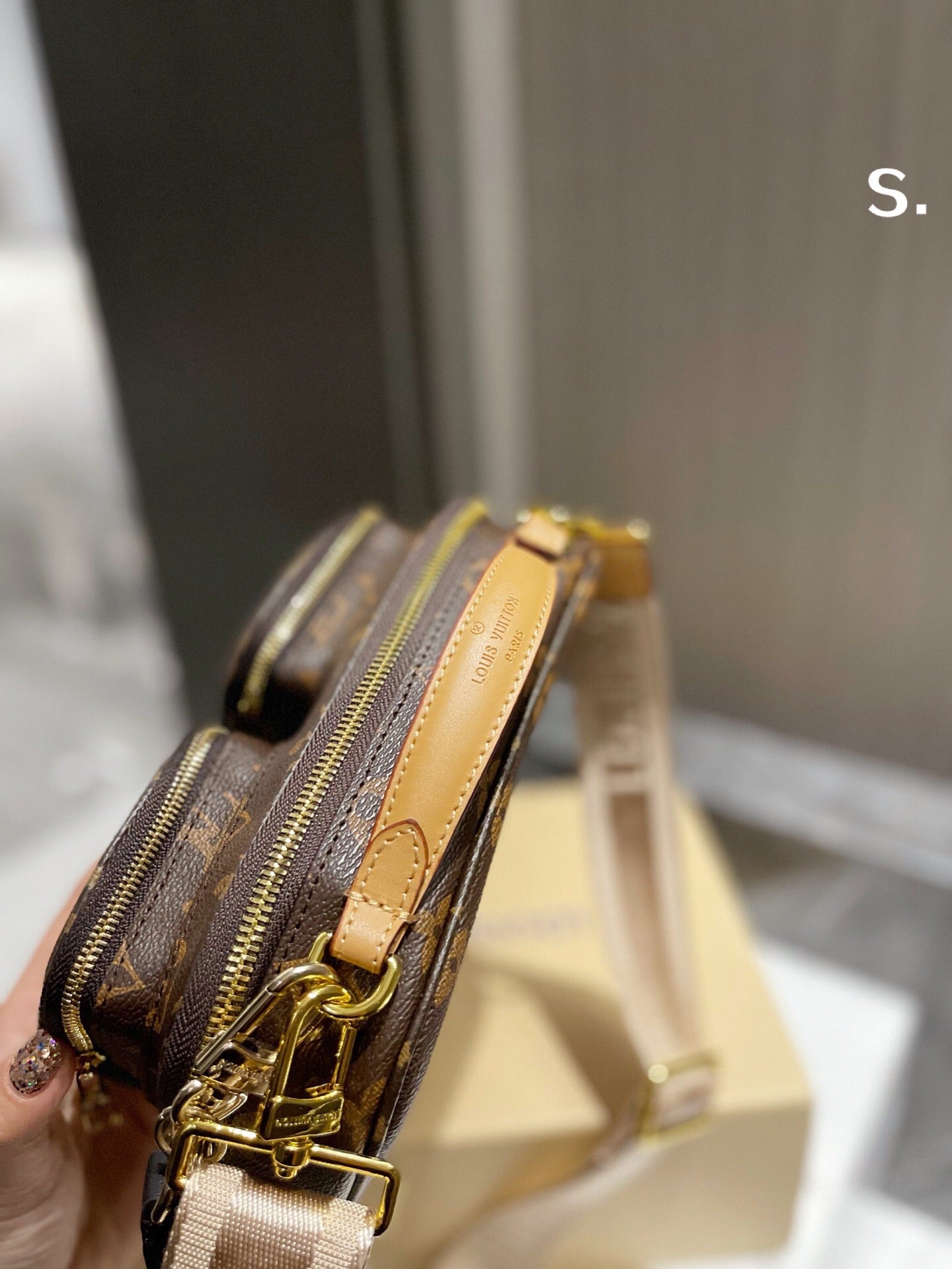 Modern Luxury Daily Bag L3226 FSC