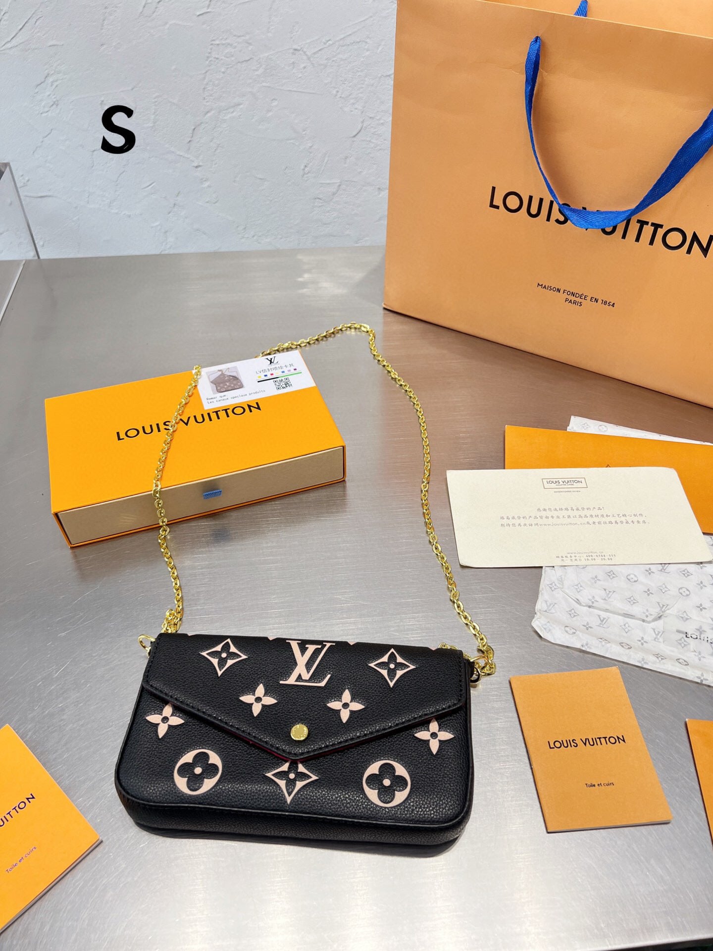 Modern Luxury Daily Bag L3339 FSC