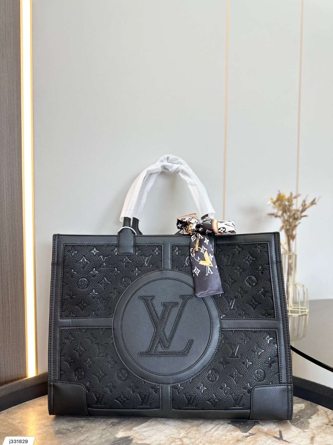 New Fashion LV Handbag L383 QA New Fashion LV Handbag L383 QA