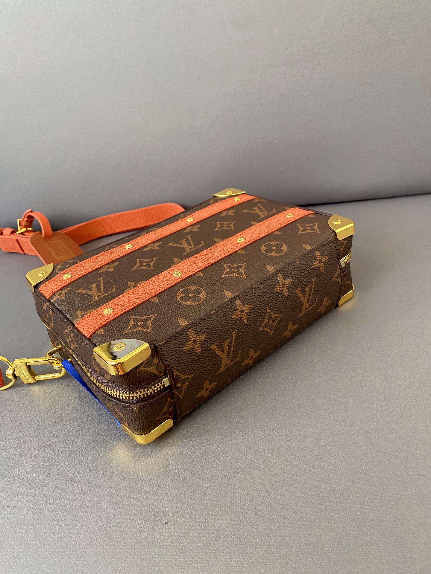 Modern Luxury Daily Bag L3527 FSC