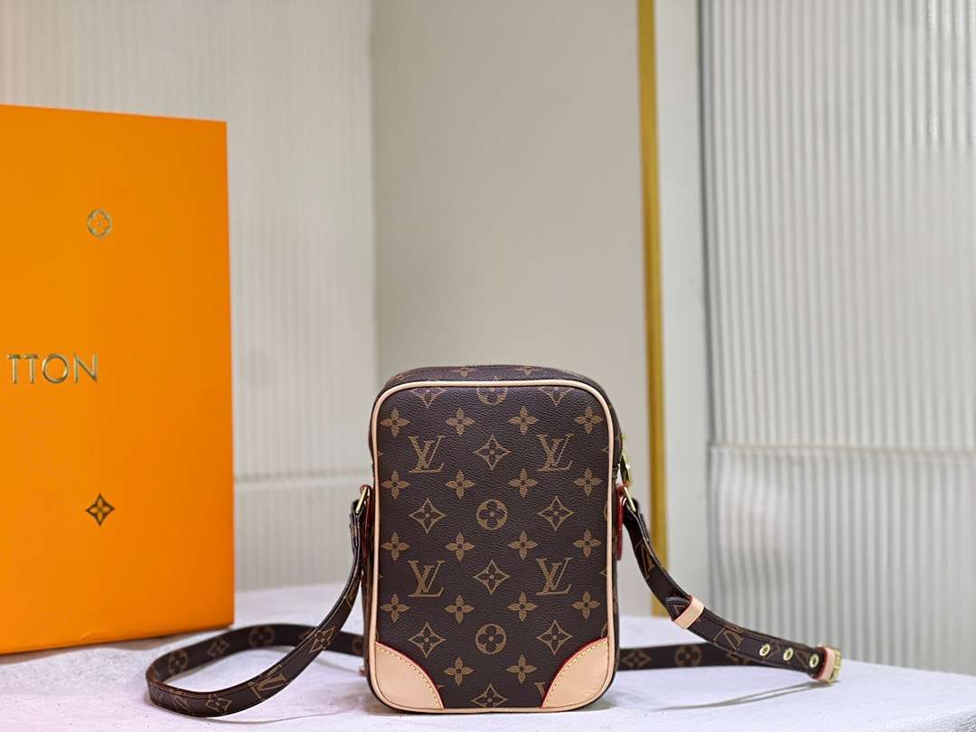 New Fashion L*V Handbag 1014 QA