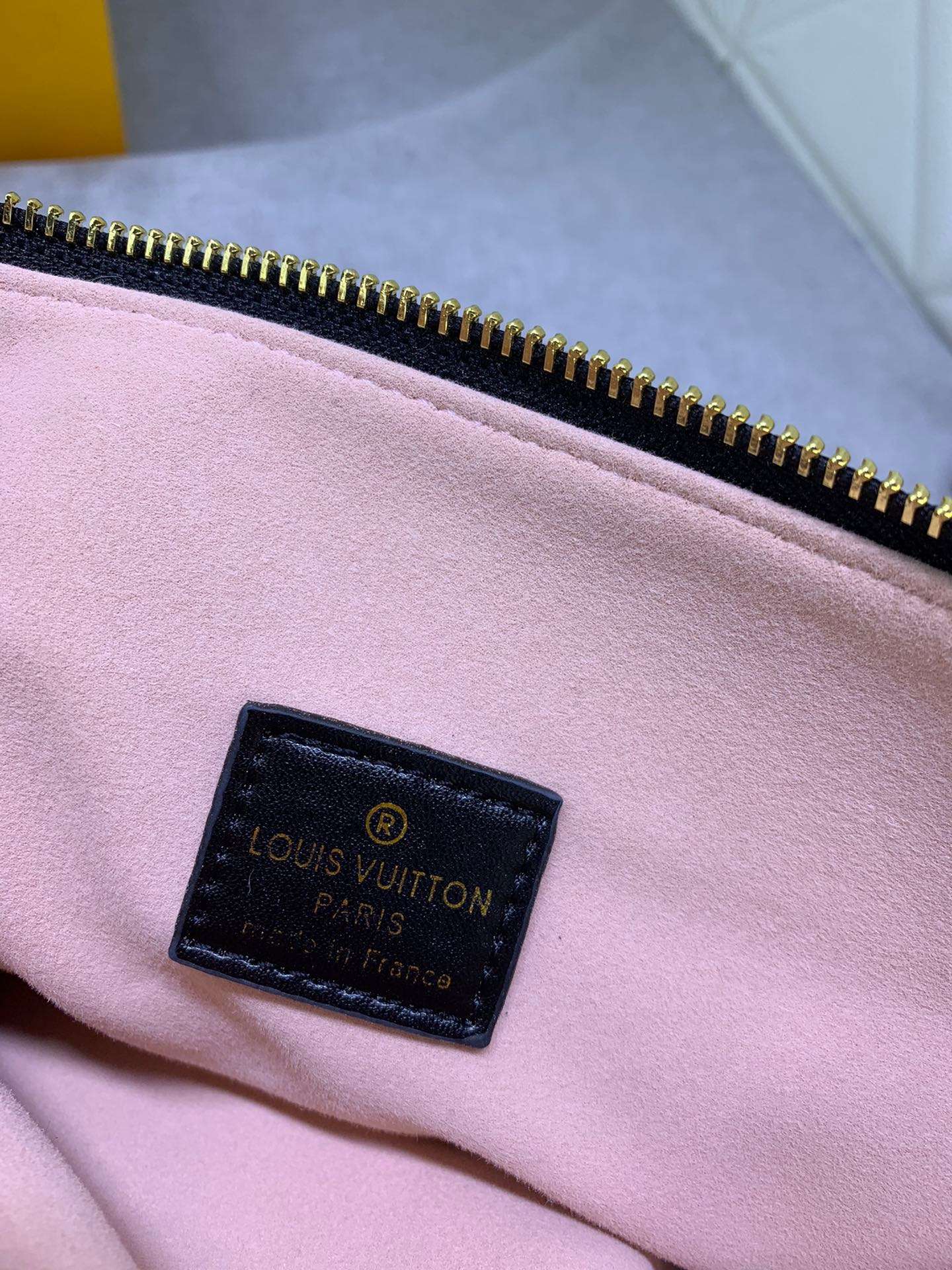 New Fashion L*V Handbag 1106 QA