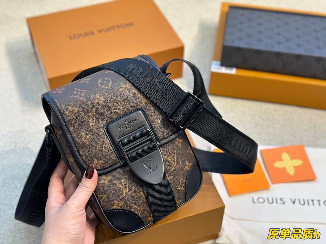 New Fashion L*V Handbag 1002 QA