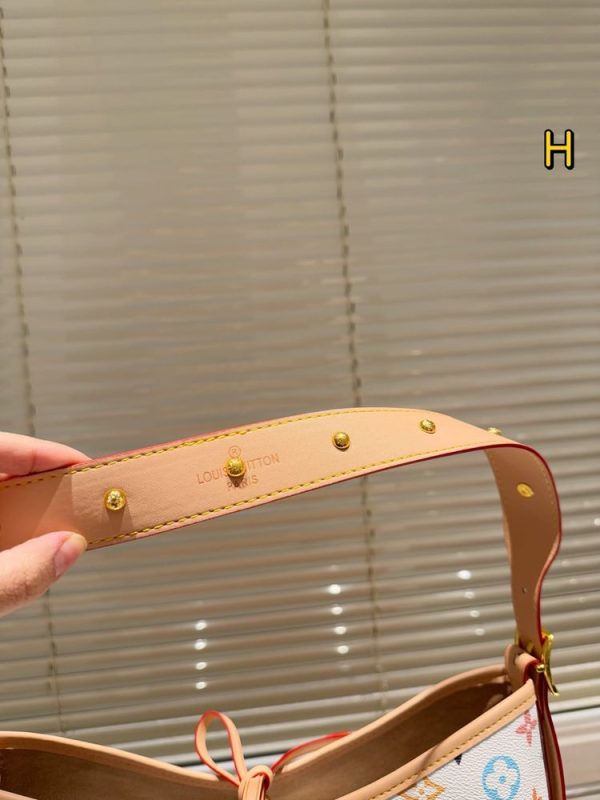 New Fashion Bag L5028 TEN New Fashion Bag L5028 TEN