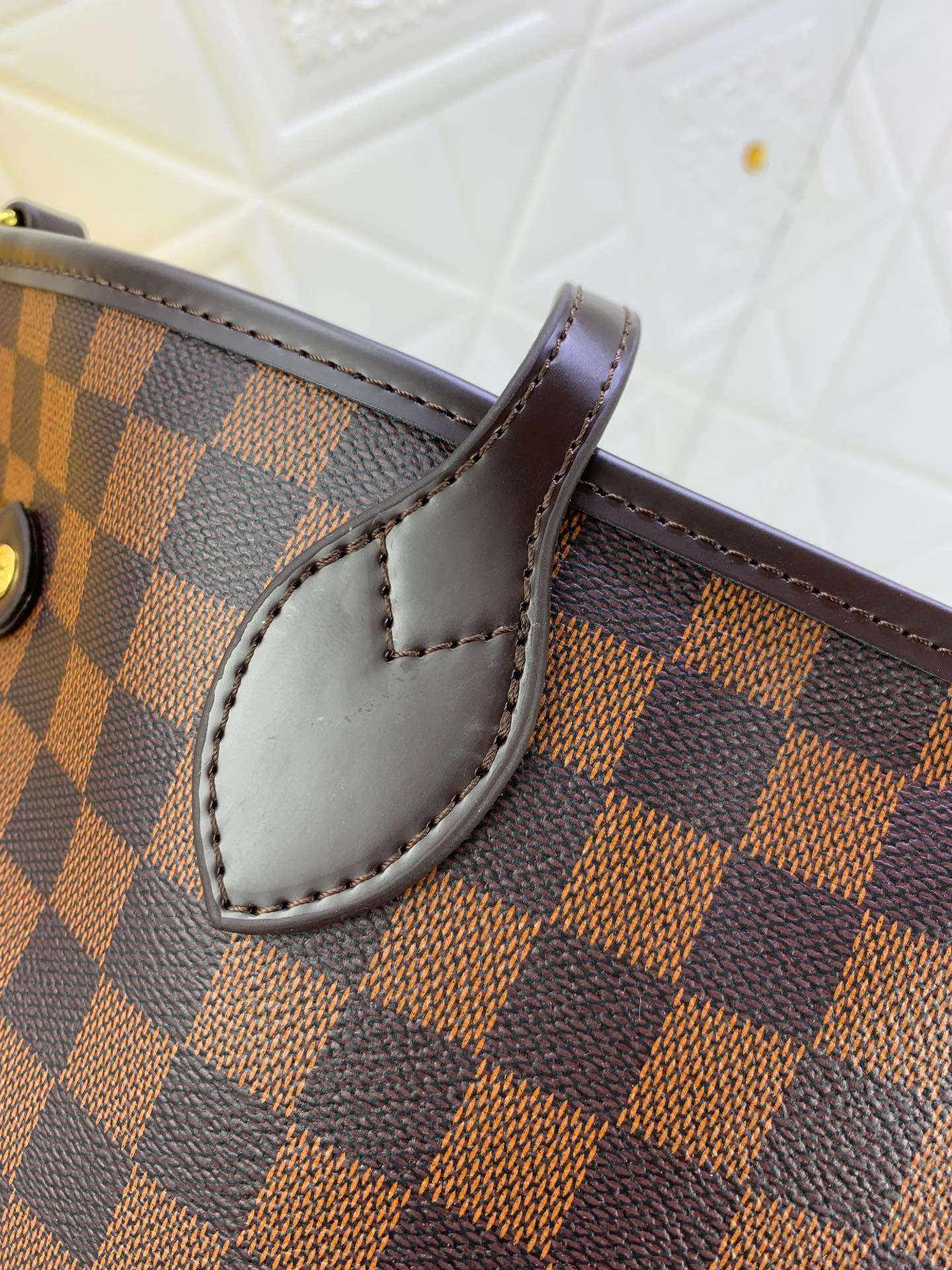 New Fashion L*V Handbag 1058 QA
