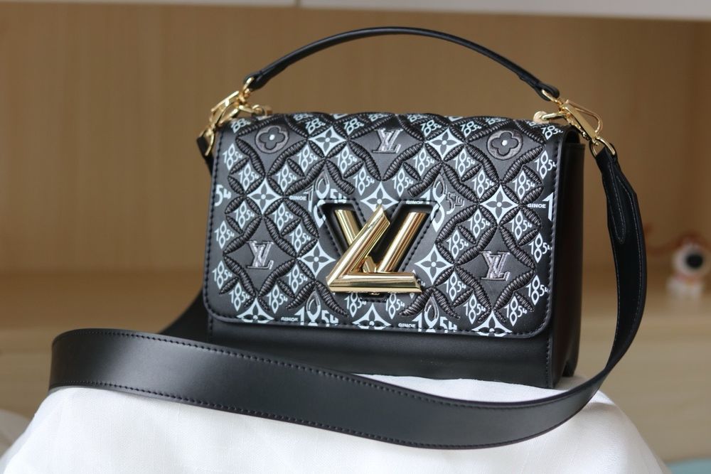 New Fashion L*V Handbag 1347 QA