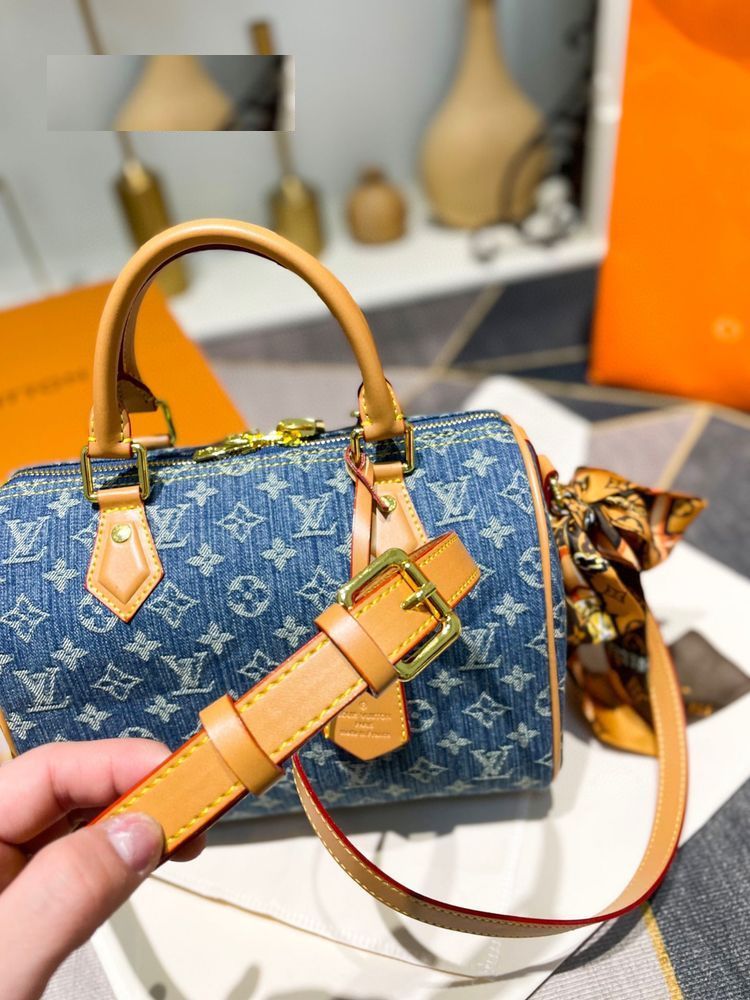 Modern Luxury Daily Bag L4576 FSC Modern Luxury Daily Bag L4576 FSC