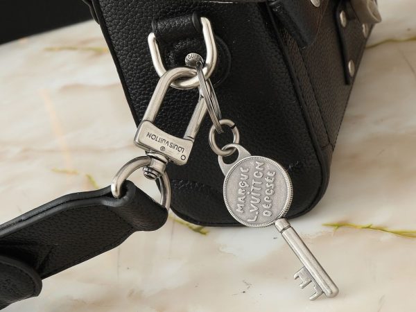 New Fashion L*V Handbag 1560 QA