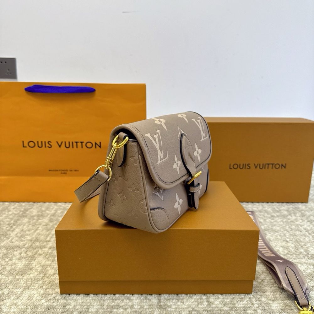 New Fashion LV Handbag L992 QA New Fashion LV Handbag L992 QA