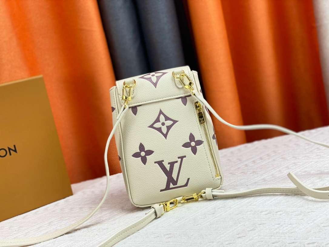 New Fashion L*V Handbag 934 QA