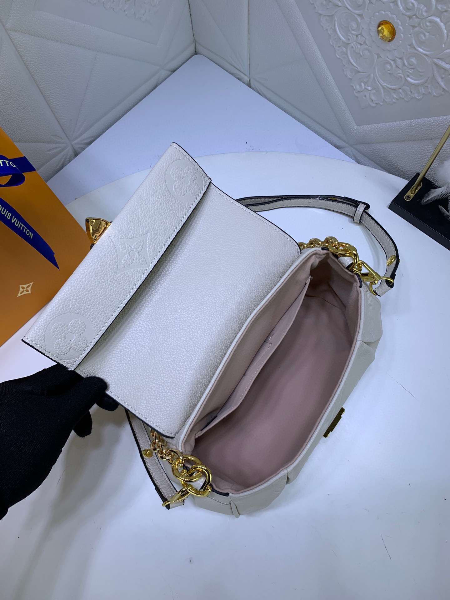 New Fashion L*V Handbag 1047 QA New Fashion L*V Handbag 1047 QA