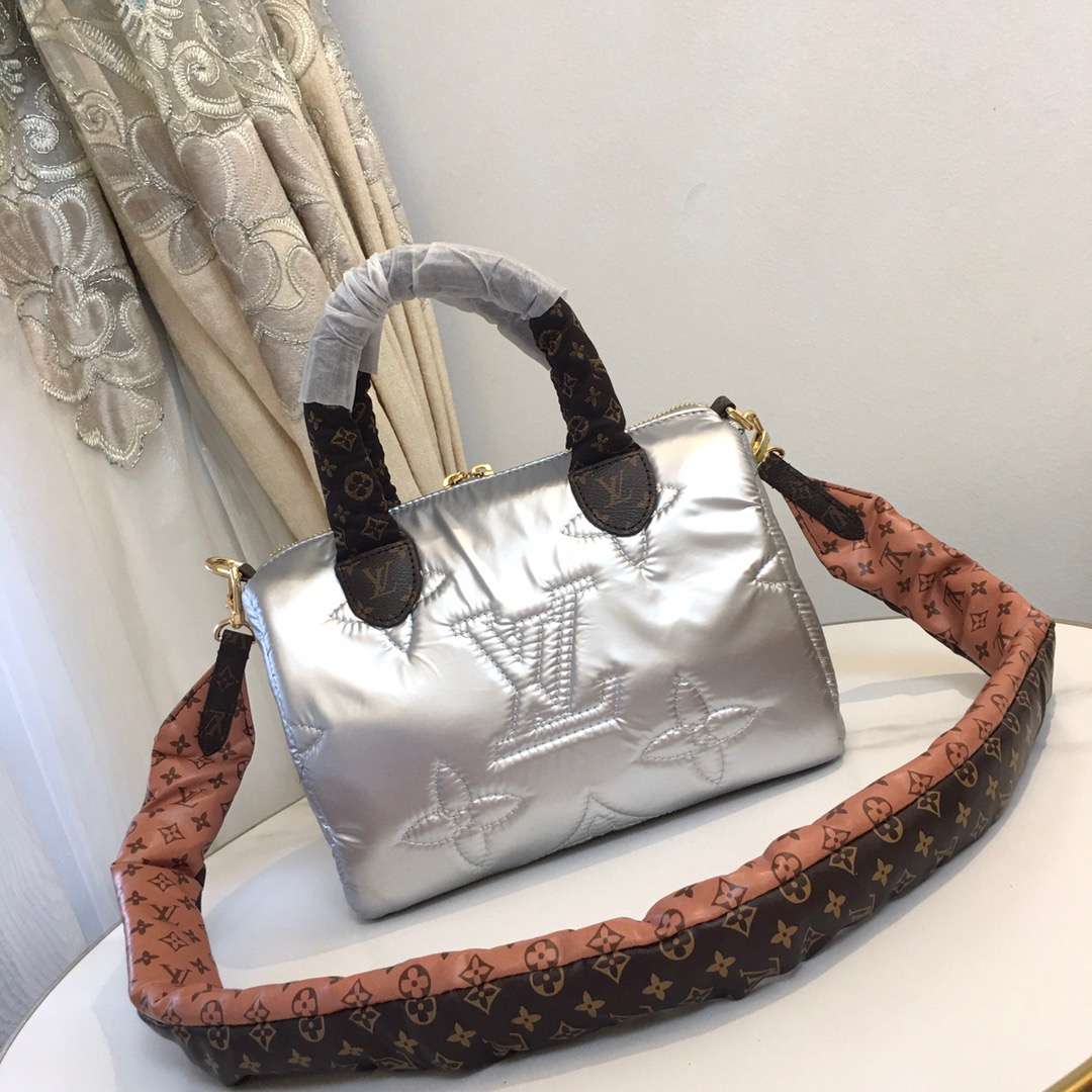 New Fashion L*V Handbag 973 QA