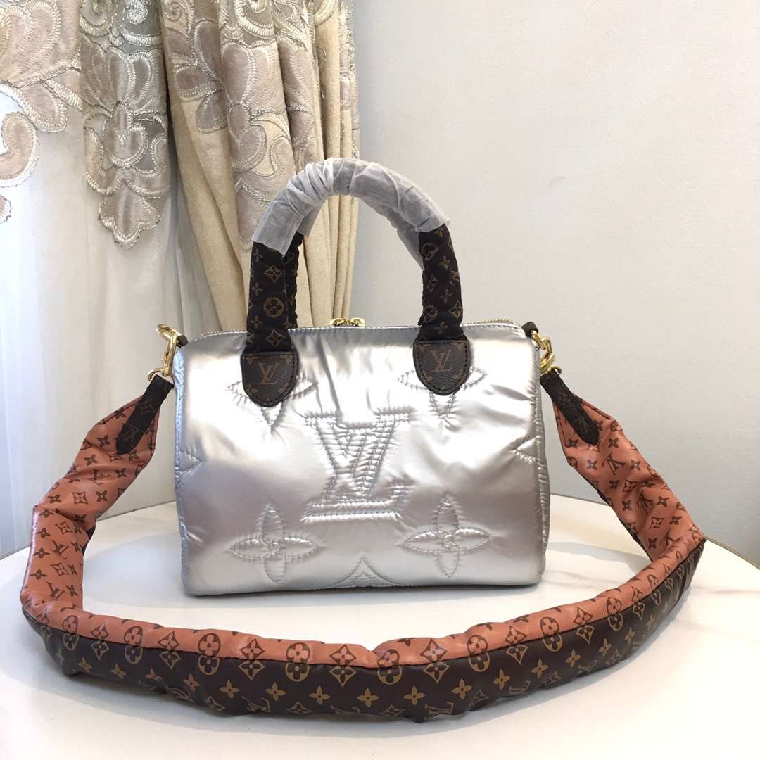 New Fashion L*V Handbag 973 QA