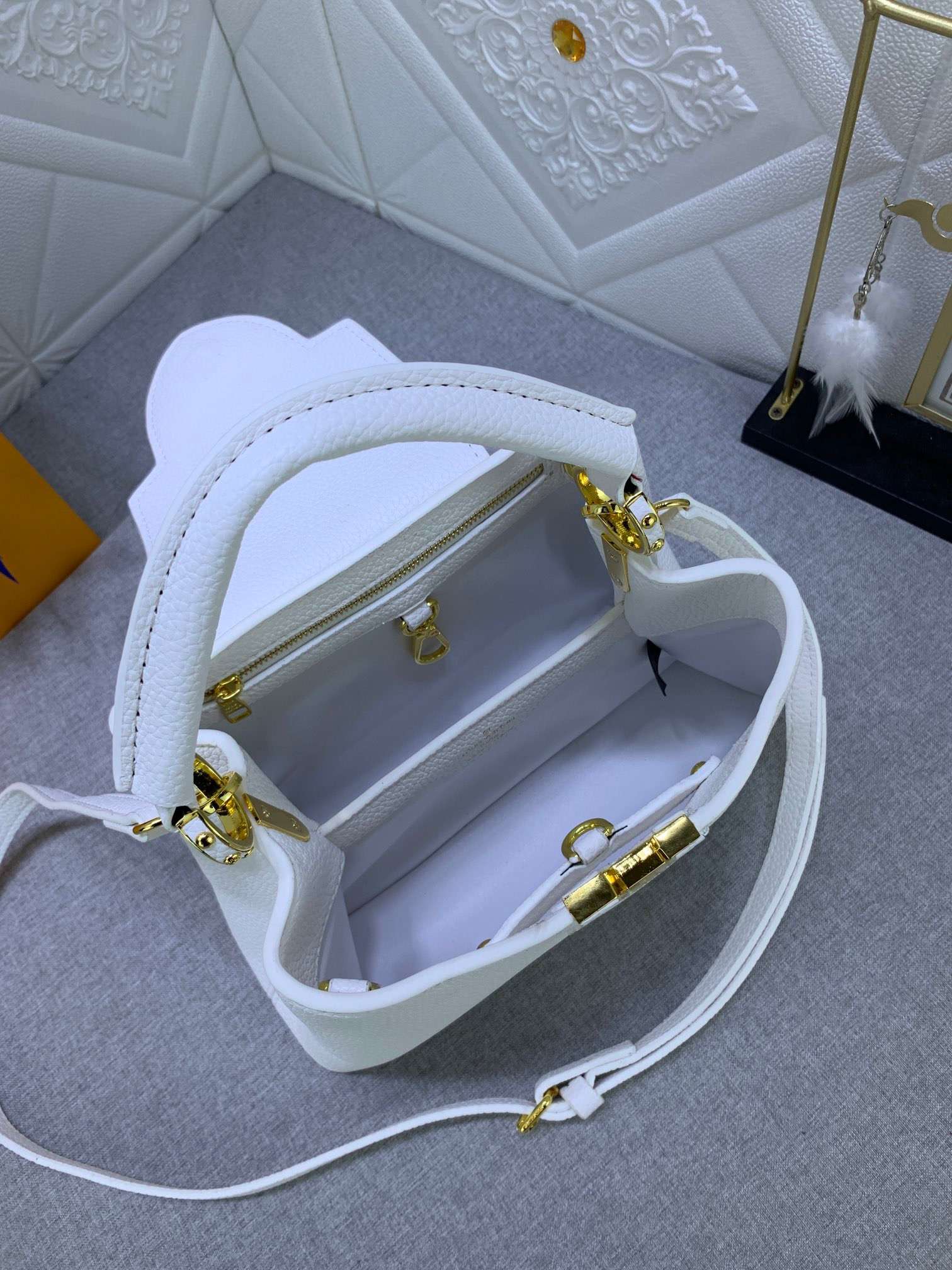 New Fashion L*V Handbag 997 QA