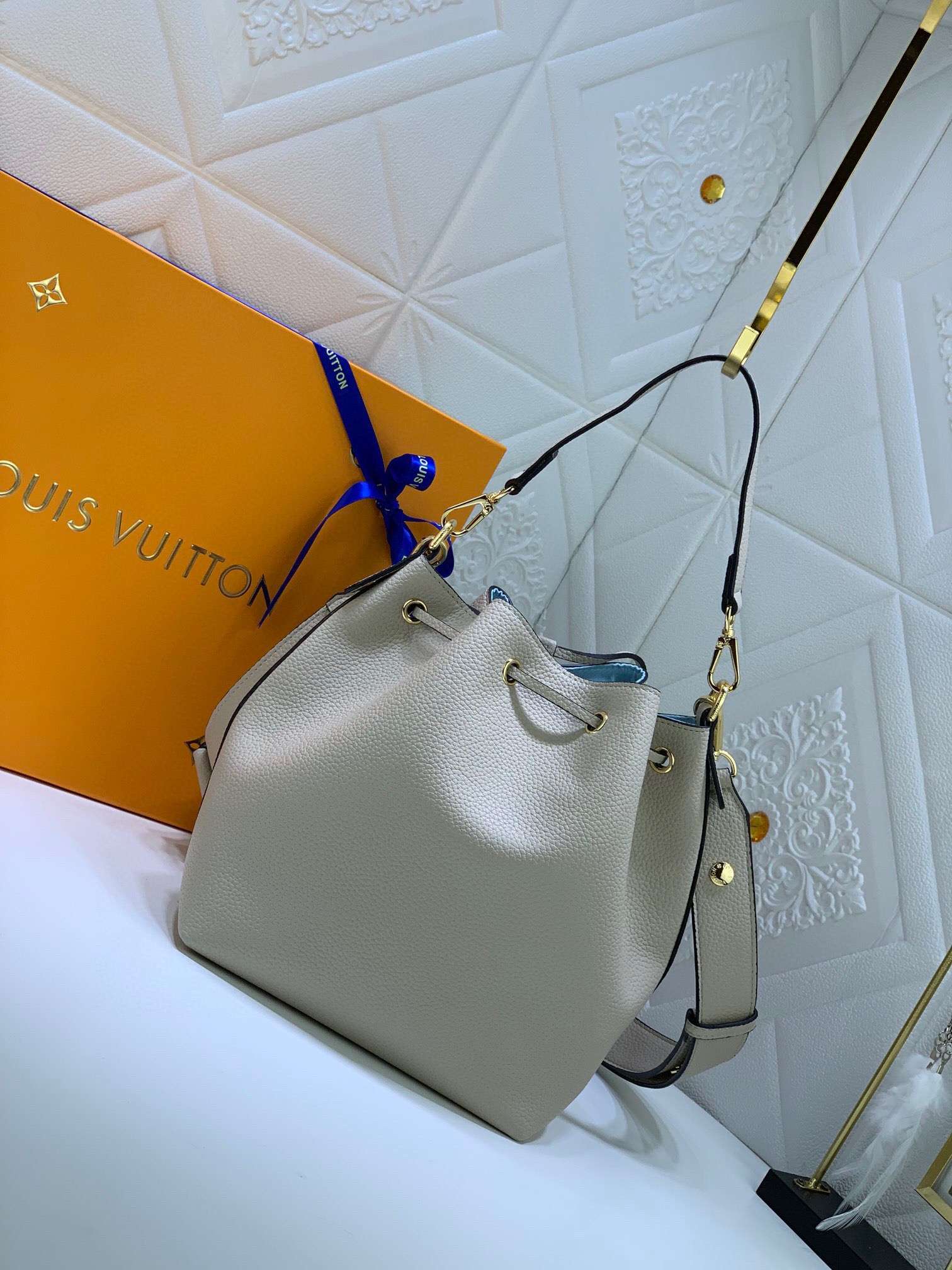 New Fashion L*V Handbag 1157 QA