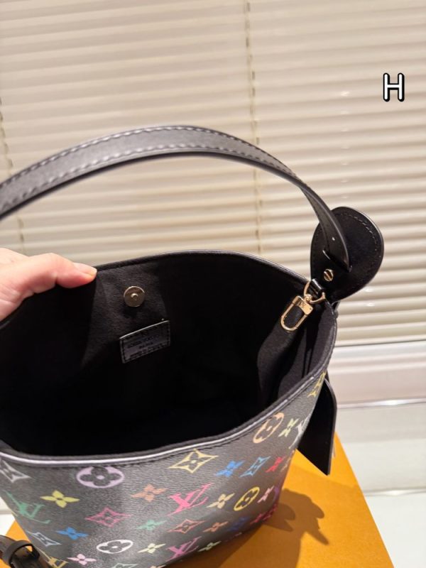 New Fashion Bag L5013 TEN New Fashion Bag L5013 TEN